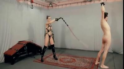 【国产原创】抖S女王の冷酷调教 第一视角羞辱鞭打！男友奴隶的无情鞭挞实录