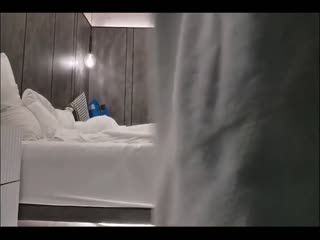 清纯良家妹酒店开房实录 暴力抽插猛操到浪叫连连 娇喘求饶完整收录