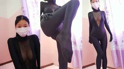 紧身衣展现极致馥郁身姿