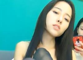 贝贝与闺蜜激情密码房大尺度热秀，今晚撸管高潮不断！