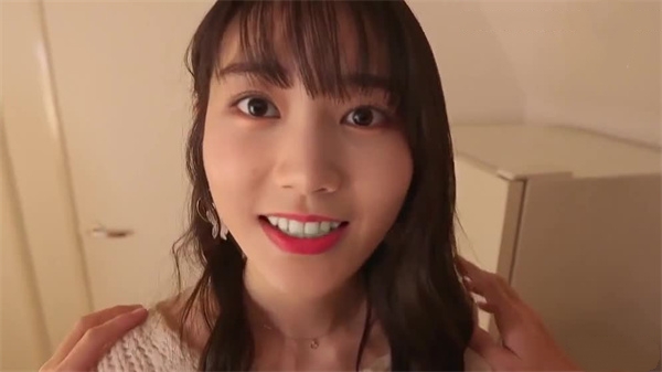 【女友视角】李一桐淫乱勾引：哥哥快来插我的骚穴！