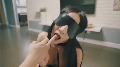 风骚御姐小母狗发情实录，饥渴难耐求征服！