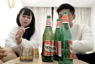 换妻系列重磅回归！久违4P首秀，激情混战高潮不断