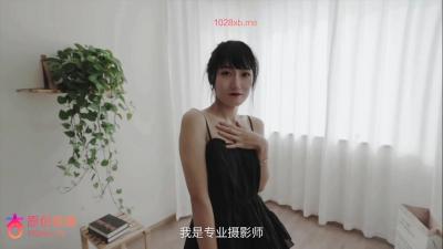 老司机调教美女老板，办公室内玩弄到高潮喷水