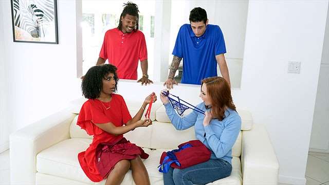 MOMSWAP-淫荡红发熟女交换儿子 狂操闺蜜黑屌沦陷呻吟